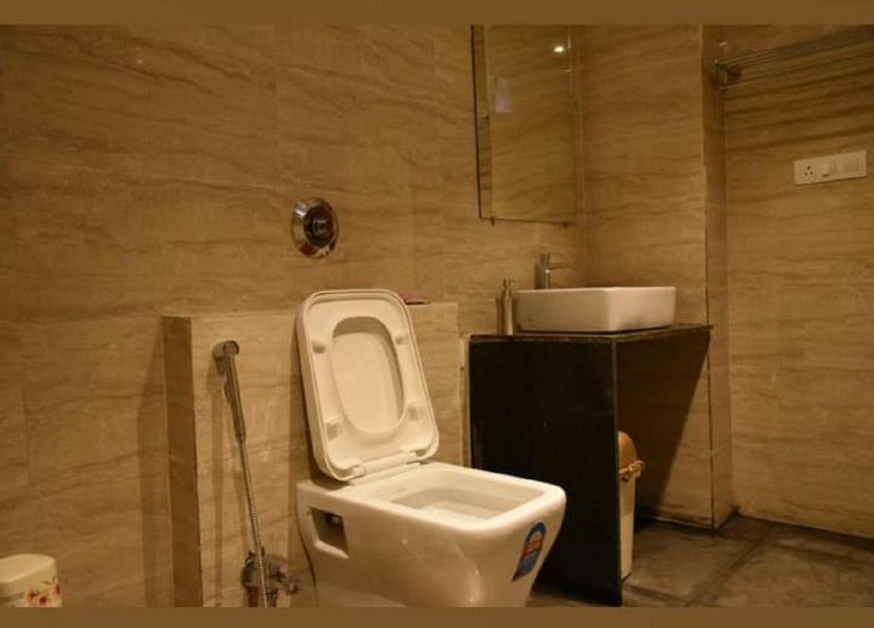 אגרה Ash Luxury Hotel With View Of Taj Mahal מראה חיצוני תמונה