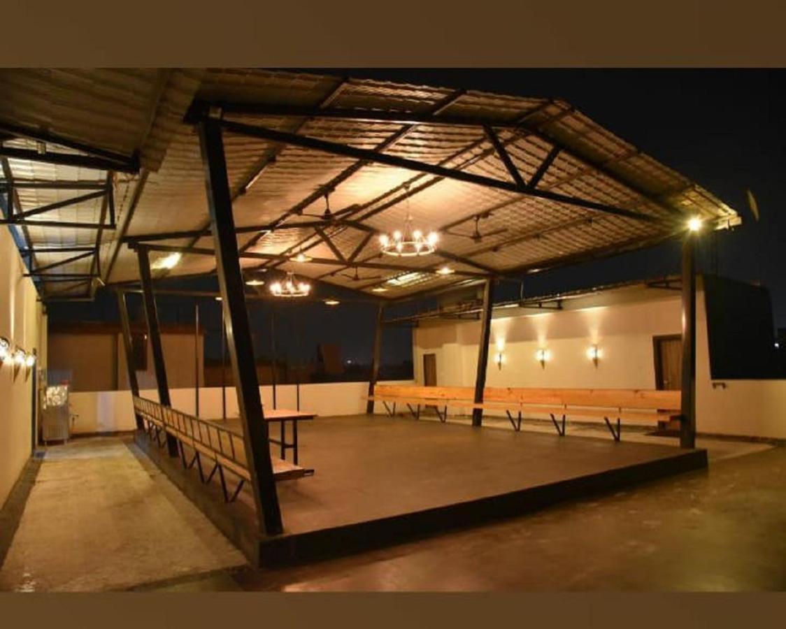 אגרה Ash Luxury Hotel With View Of Taj Mahal מראה חיצוני תמונה